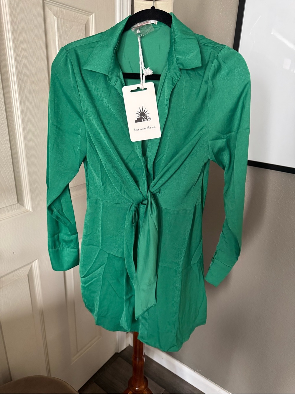 NBD Emerald Green Tie-Front Button Down Blouse
